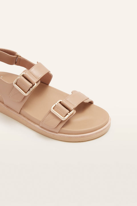 Thompson - Womens - Camel Sandals Frankie4