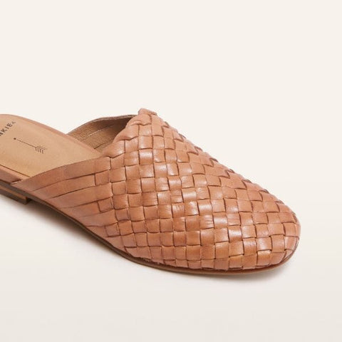 Wallace - Tan Weave Flats Frankie4