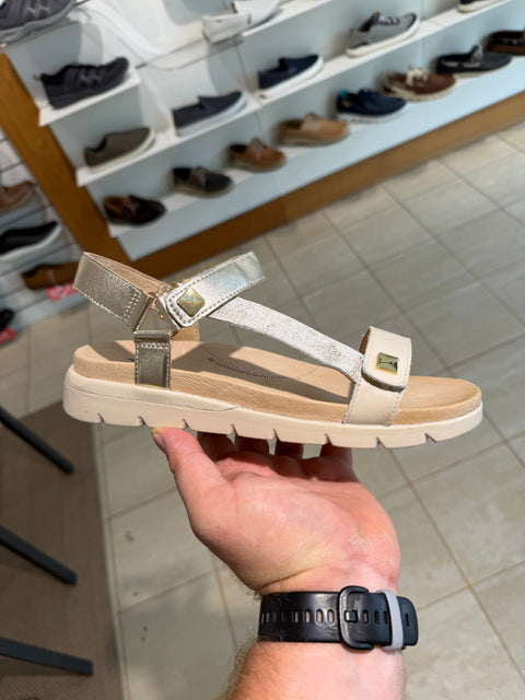 Adiela XR - Womens - Milk / Ivory Sandals ZIERA 