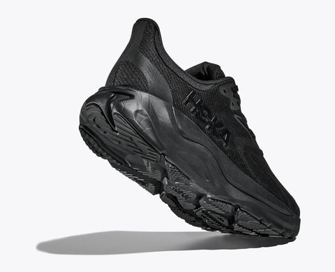 Arahi 8 - Mens - Black / Black - Wide Athletic Hoka 
