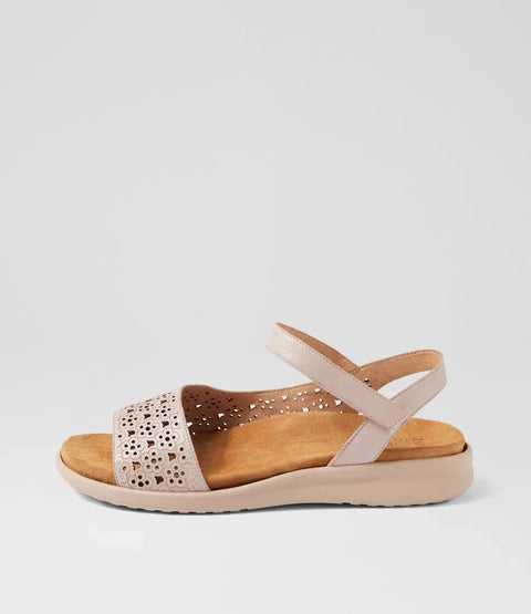 Bonton Sandals ZIERA 