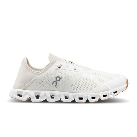 Cloud 5 Coast - Womens - All White Athletic ON 