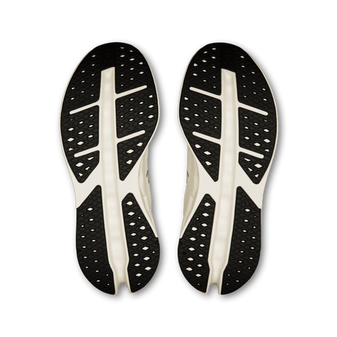 Cloudsurfer Max - Womens - WIDE - White | White Athletic ON 