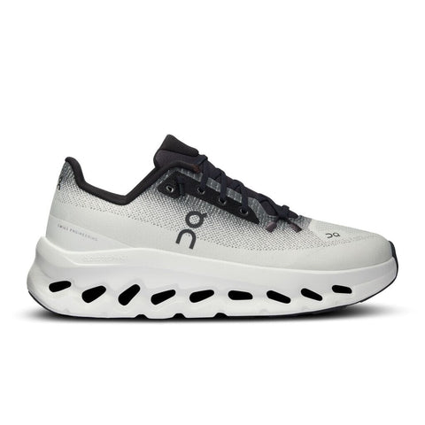 Cloudtilt - Mens - Black / Ivory Athletic ON 