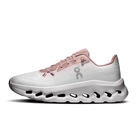 Cloudtilt - Womens - Biscuit | Ivory Athletic ON 