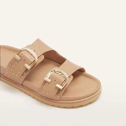 Deon - Camel Stud Slides Frankie4 