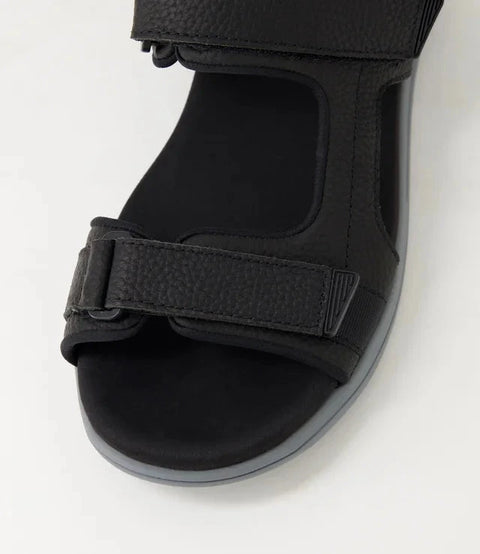 Hampton Sandal - Mens - Black Sandals Rockport 