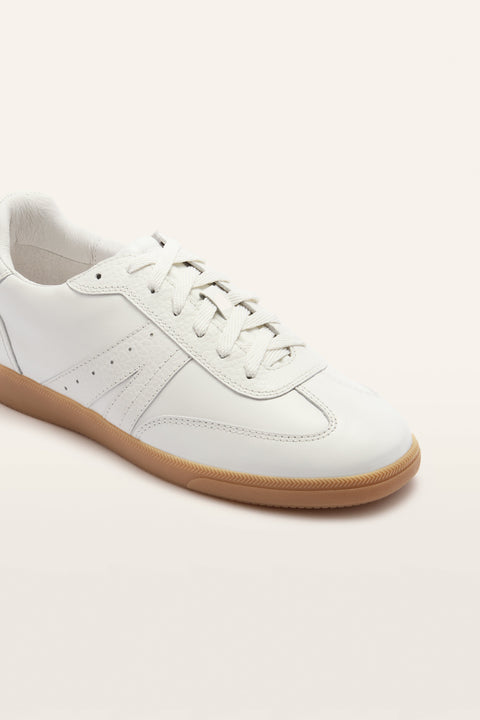 Levi - Womens - Soft White Emboss Sneakers Frankie4 
