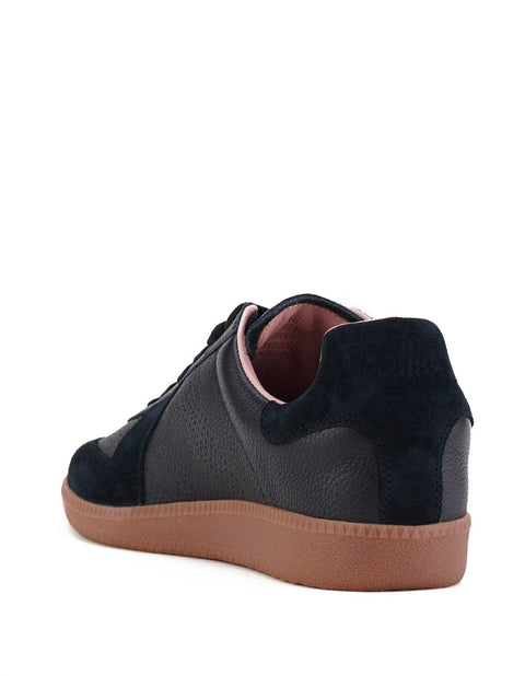 Pace - Womens - Black/Gum Sneakers Rollie 