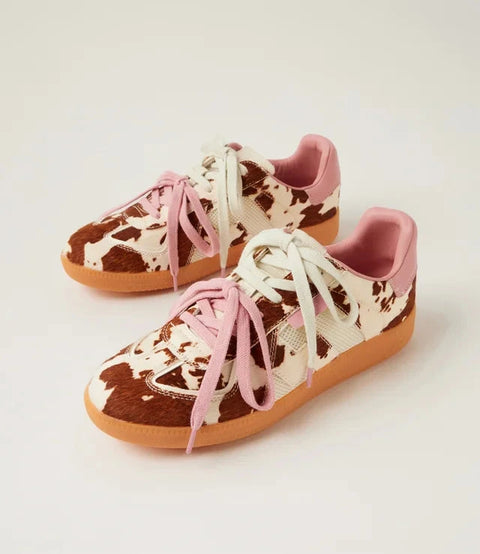Pace - Womens - Strawberry Milk Sneakers Rollie 