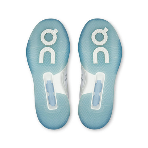 The Roger Advantage Pro - Womens - White | Chambray Athletic ON 